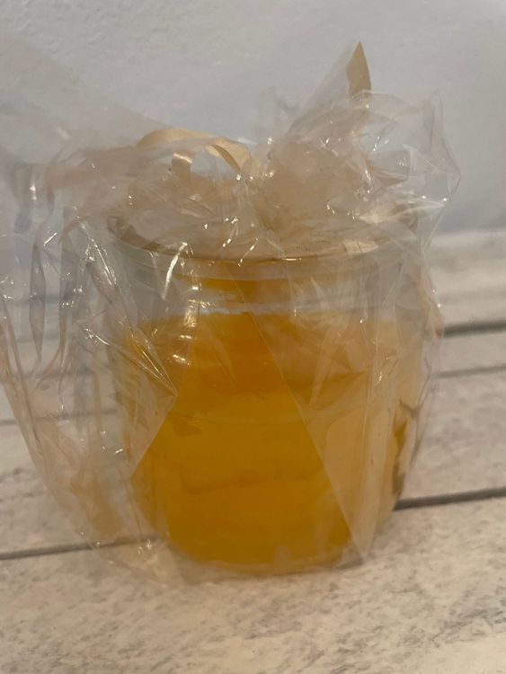 Gelbe Duftkerze / Kerze im Glas NEU (Geschenk verpackt)