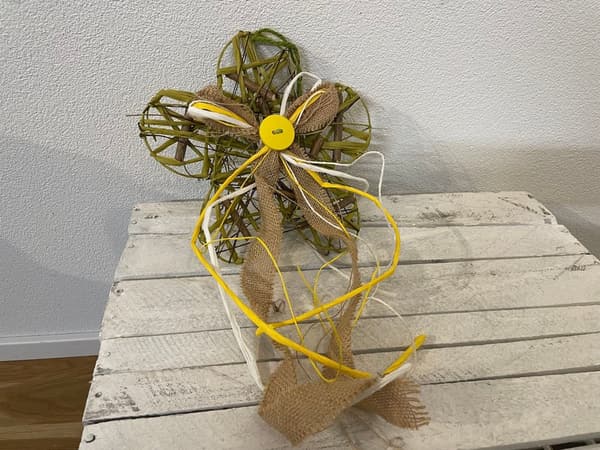 Frühlingsdeko: Weidenstern / Türdeko & Wanddeko