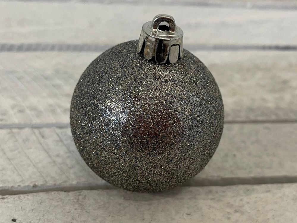 Weihnachtskugel Glitzer Silber Dunkelsilber Baumschmuck NEU